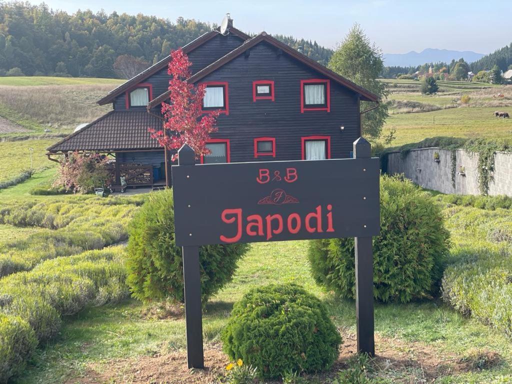 Boutique B&B Japodi Mrkopalj Exterior foto